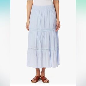 NWT wallflower women maxi skirt with crochet